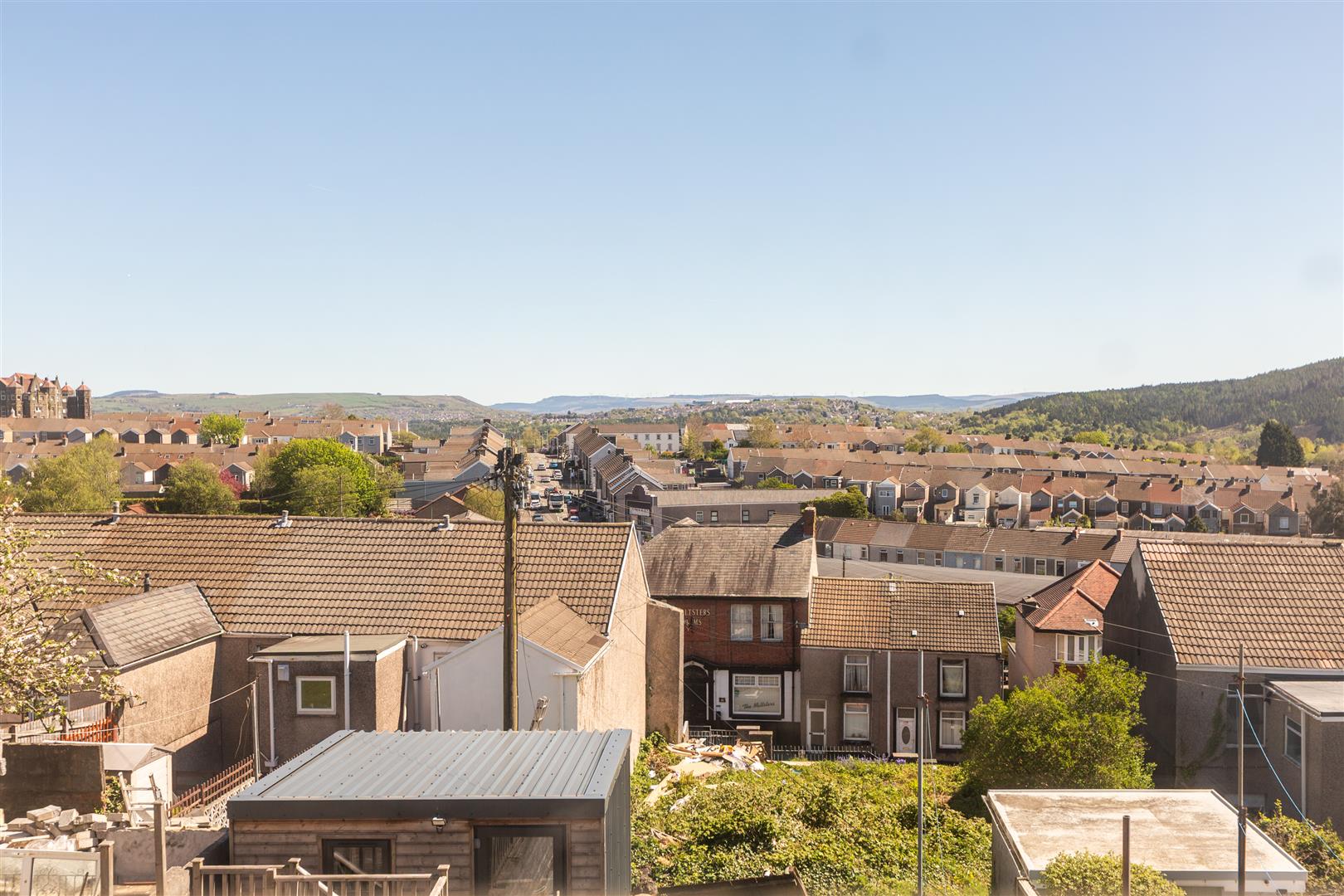 Lynn Street, Cwmbwrla, Swansea, SA5 8BB